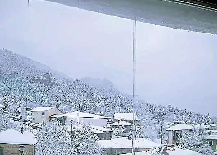 G&j Traditional House *